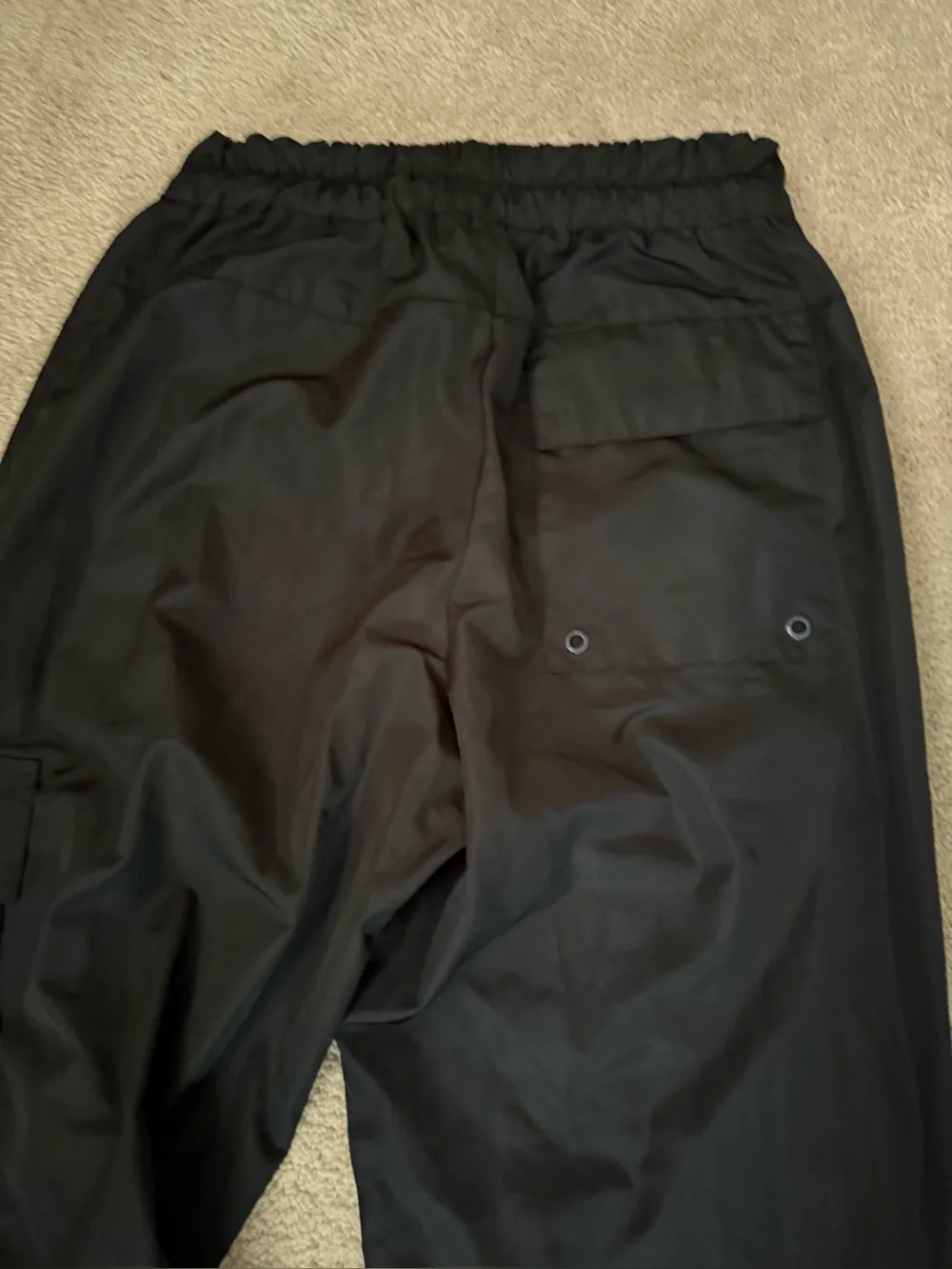 ALO Yoga International Wide Leg City Pant in Black - XS